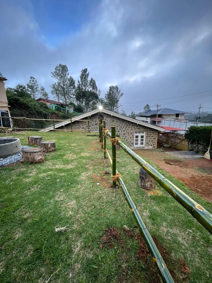 Sandy Holiday Home 5 Bhk Ooty Εξωτερικό φωτογραφία
